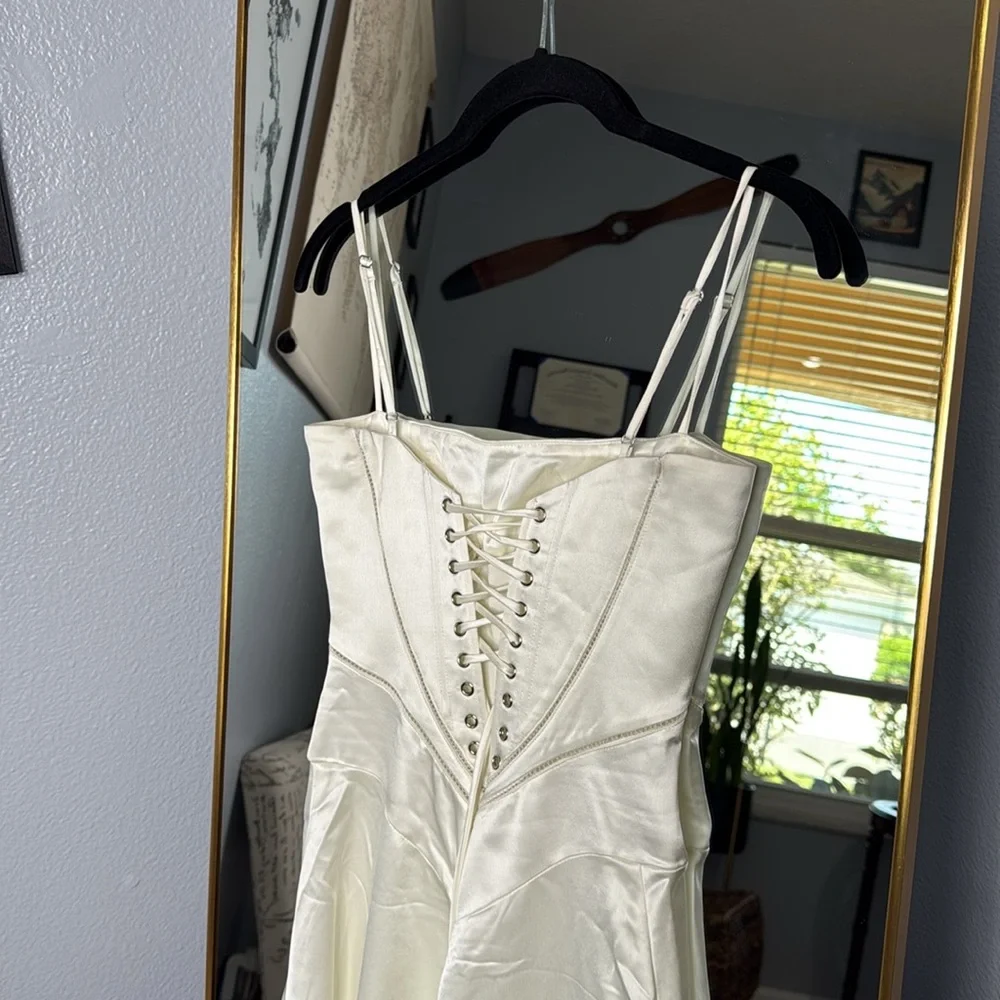 House of CB 'Anabella' Ivory Satin Lace Up Maxi Dress NWOT - Picture 7 of 8
